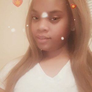 Meet your Posher, Dee